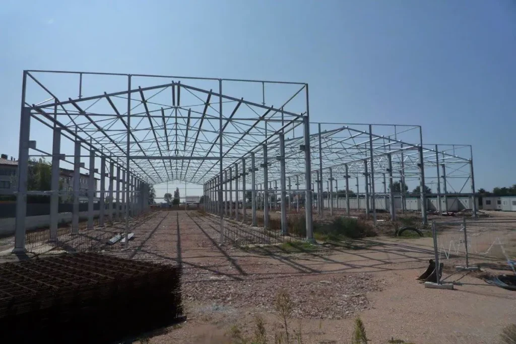strutture metalliche capannoni prefabbricati